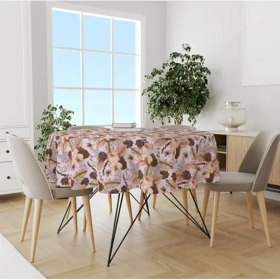 http://patternsworld.pl/images/Table_cloths/Round/Cropped/13321.jpg