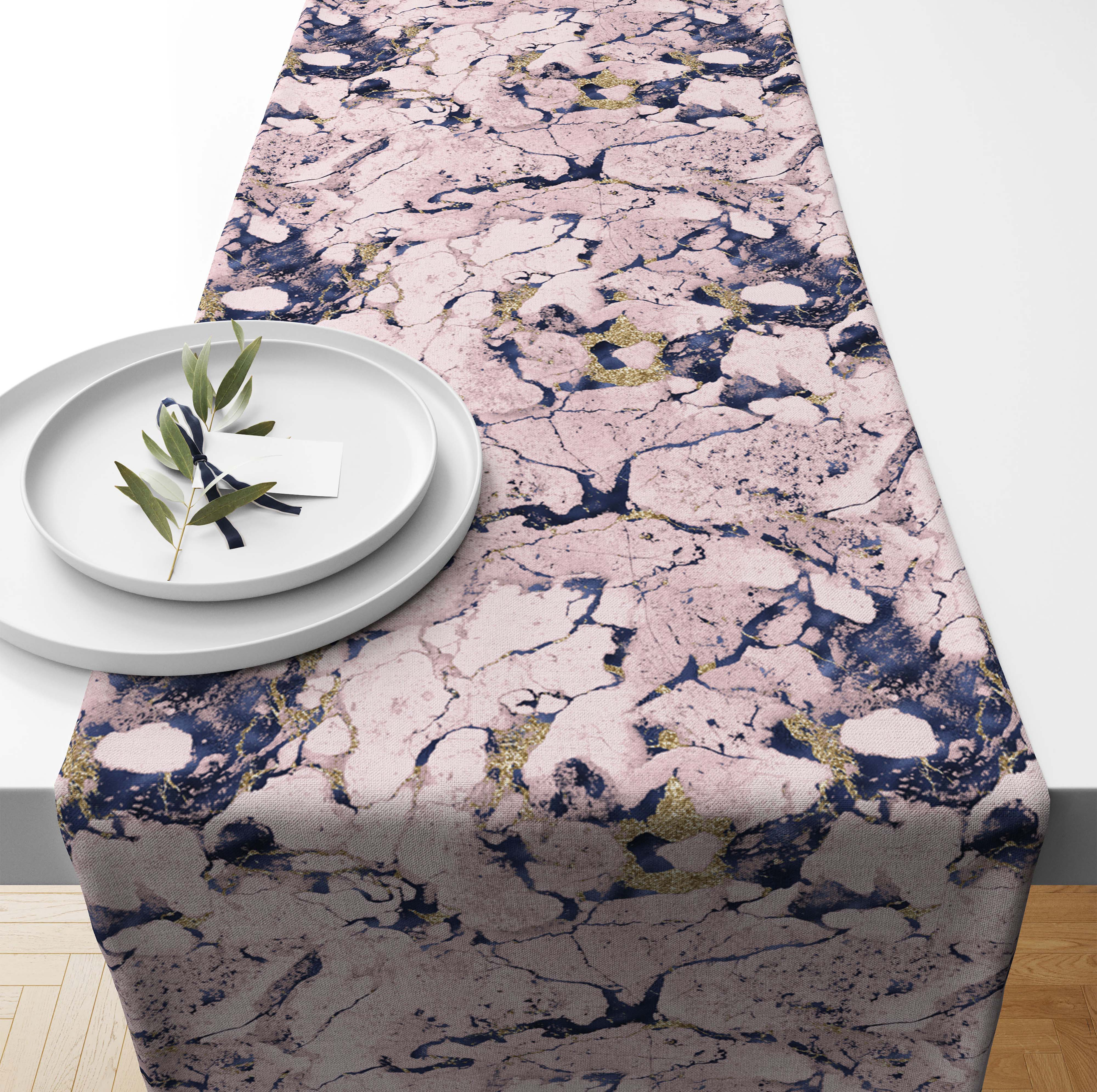 http://patternsworld.pl/images/Table_runner/View_1/12747.jpg