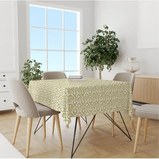 http://patternsworld.pl/images/Table_cloths/Square/Cropped/10027.jpg