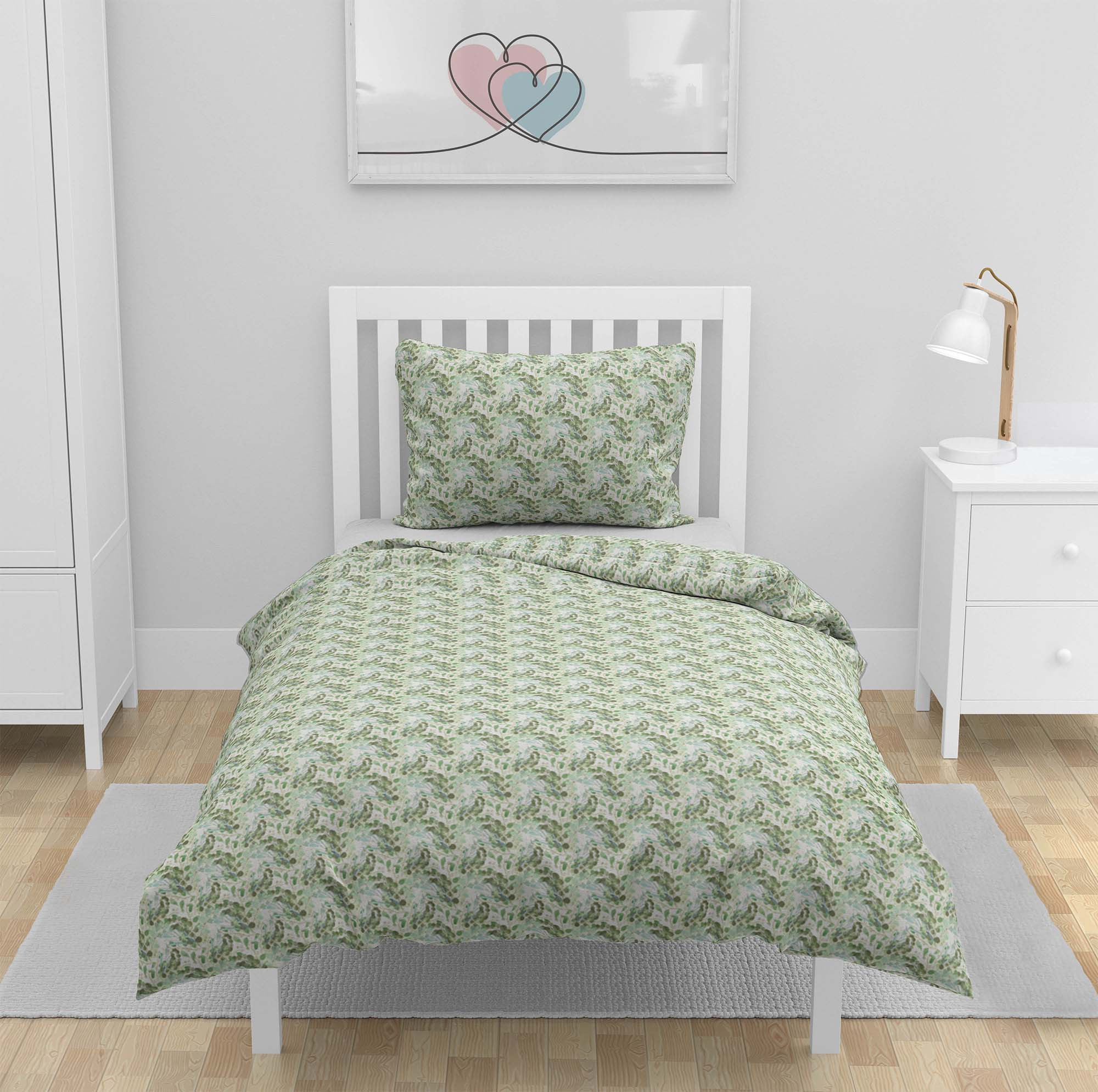 http://patternsworld.pl/images/Child_bedsheets/Front/rescale/10787.jpg